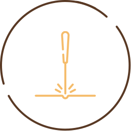 月間200人近くの施術実績